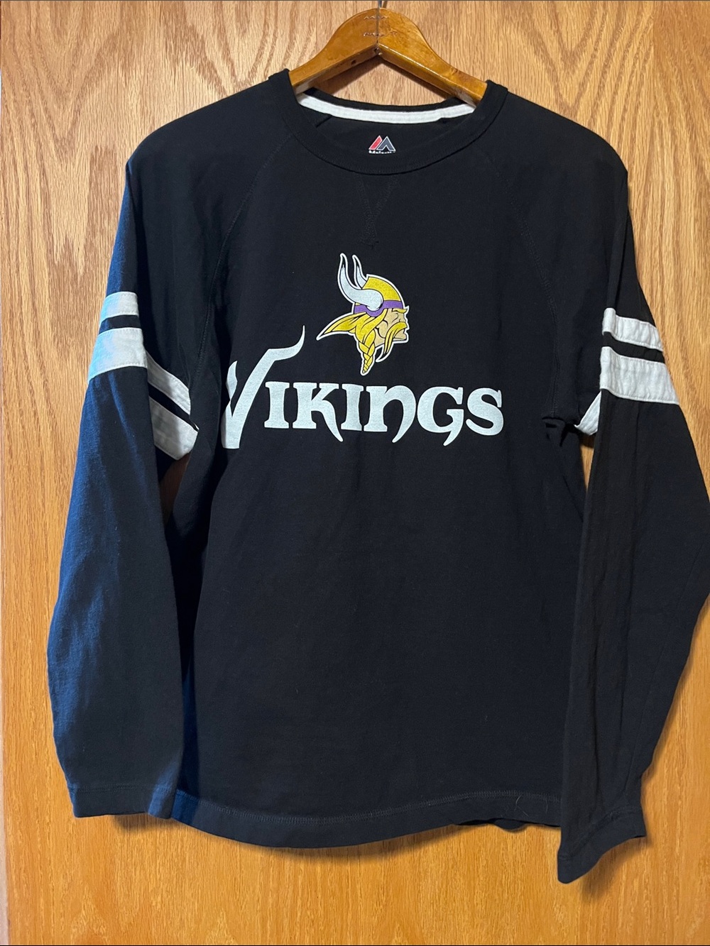 Majestic Minnesota Vikings Black Long-Sleeve Tee